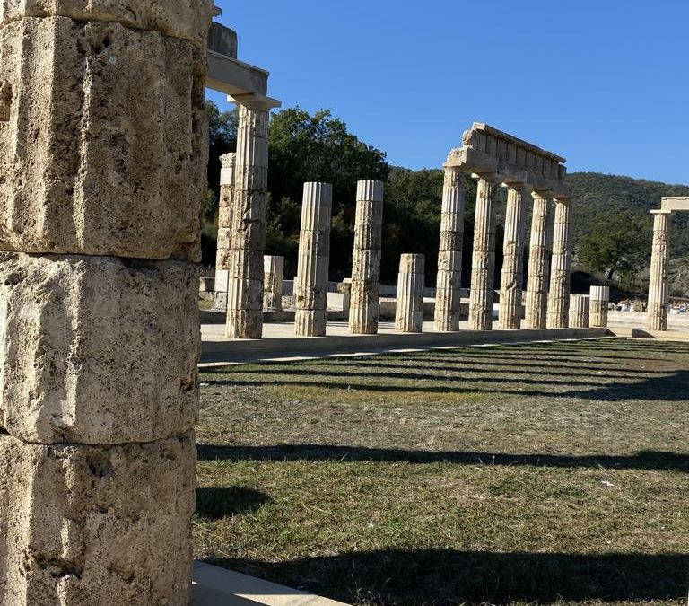 Επίσκεψη στο Πολυκεντρικό Μουσείο των Αιγών και στο Ανάκτορο.